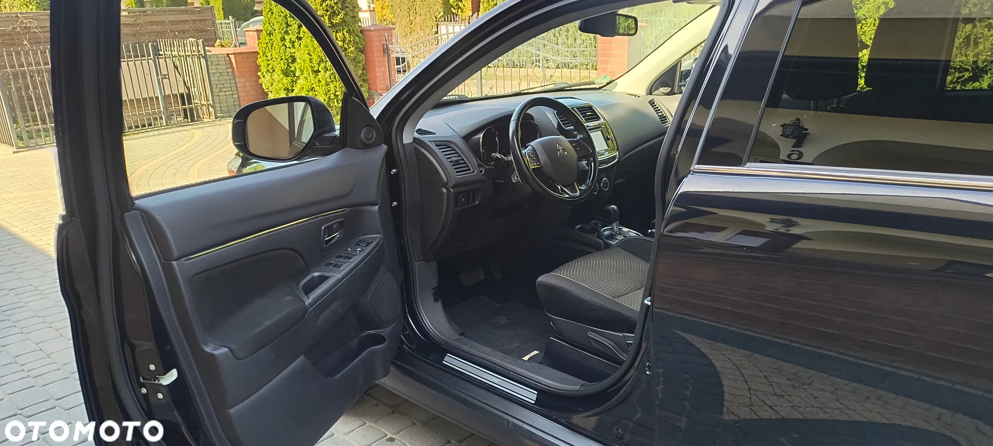 Mitsubishi ASX 2.2 DI-D 4WD Automatik Diamant Edition - 10