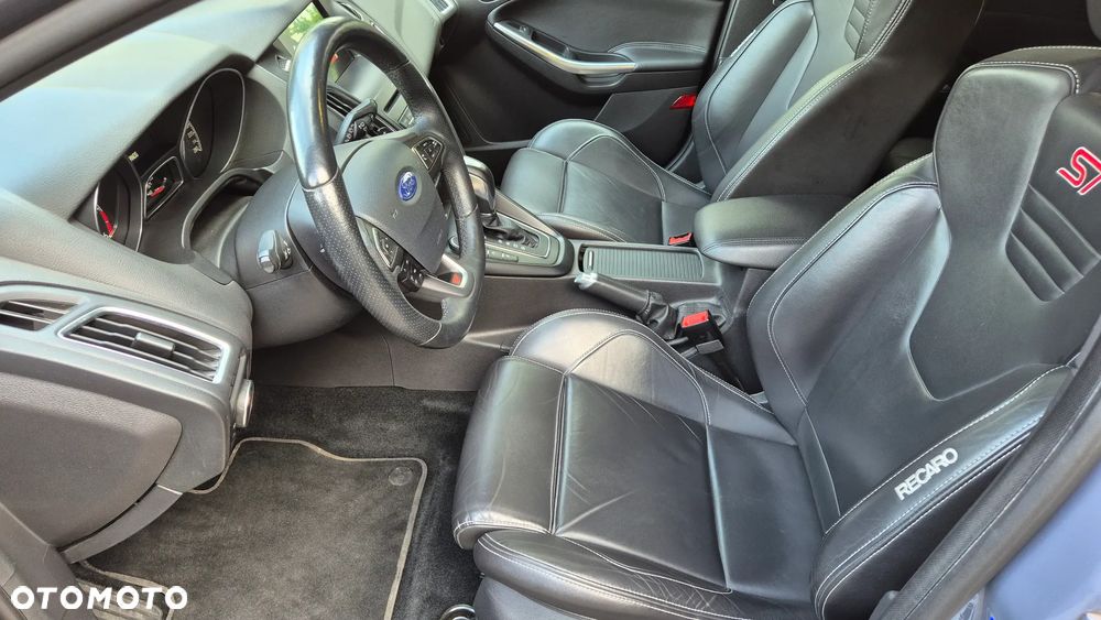 Ford Focus 2.0 TDCi ST PowerShift - 7