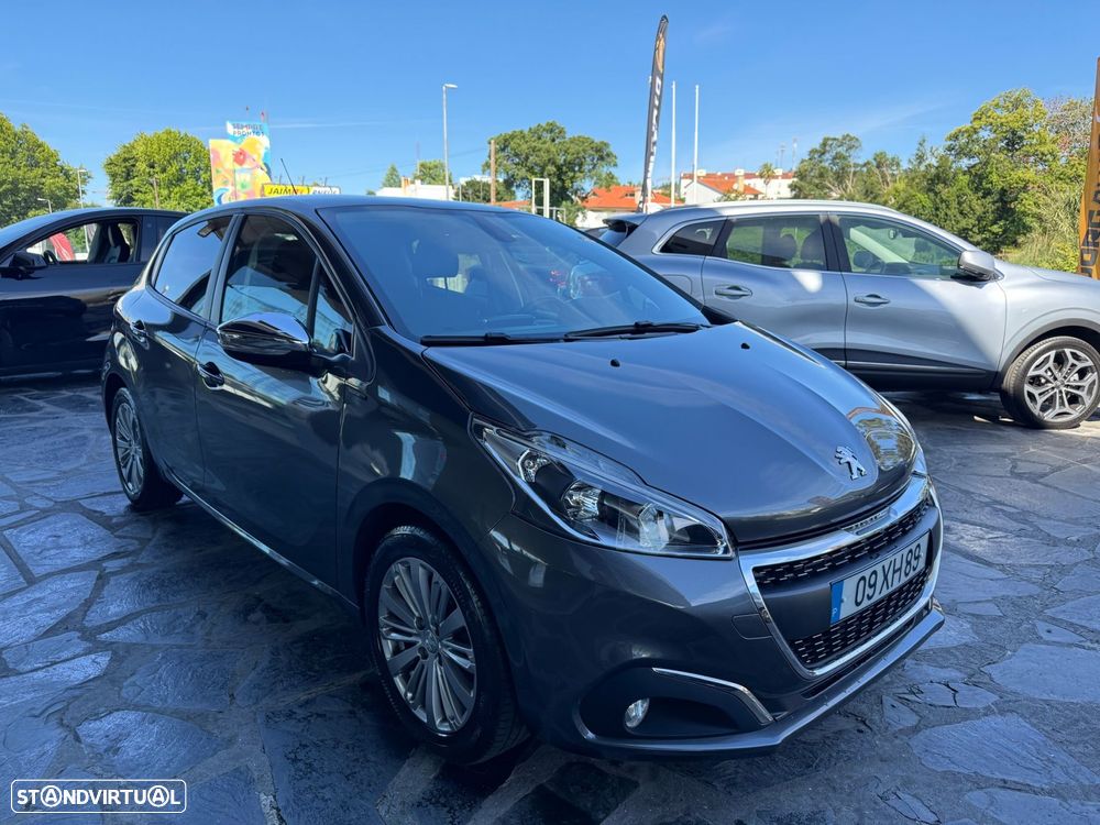 Peugeot 208 1.2 PureTech Allure - 3