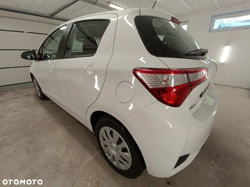 Toyota Yaris 1.0 Life EU6 - 4