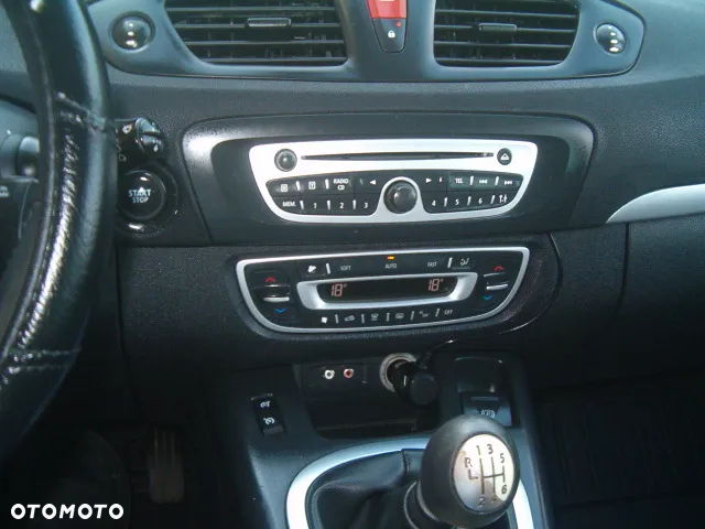 Renault Scenic - 18