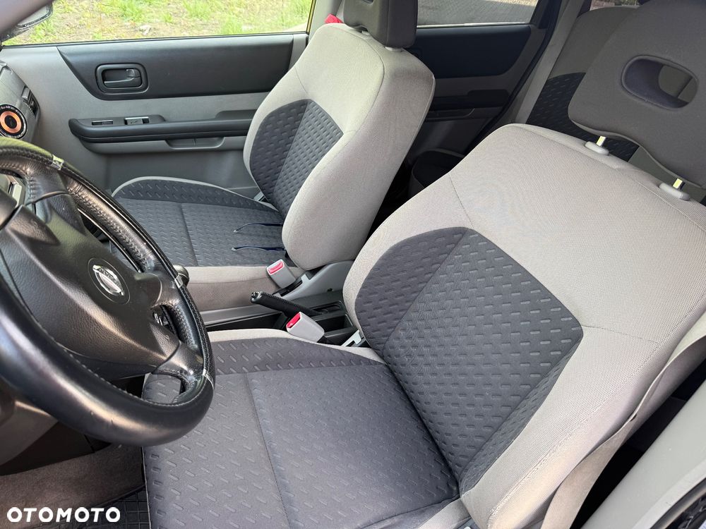 Nissan X-Trail - 8
