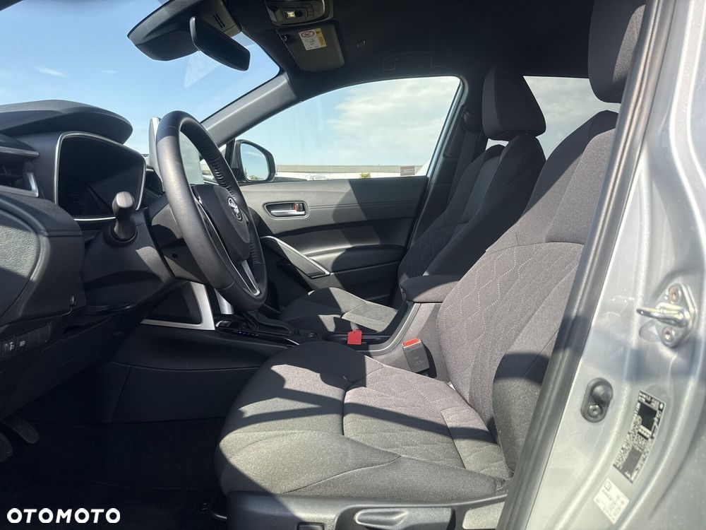 Toyota Corolla Cross 2.0 Hybrid Style - 17