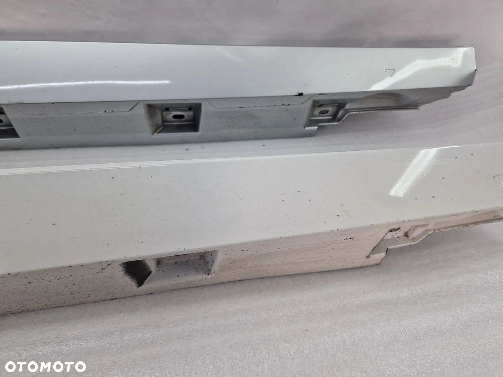 VW PASSAT B8 3G0 14- PRAWA LISTWA PROGOWA / NAKŁADKA PROGU , CZARNA , BIAŁA , SREBRNA , NR 3G0853858F , NR AUKCJI PR347 - 15