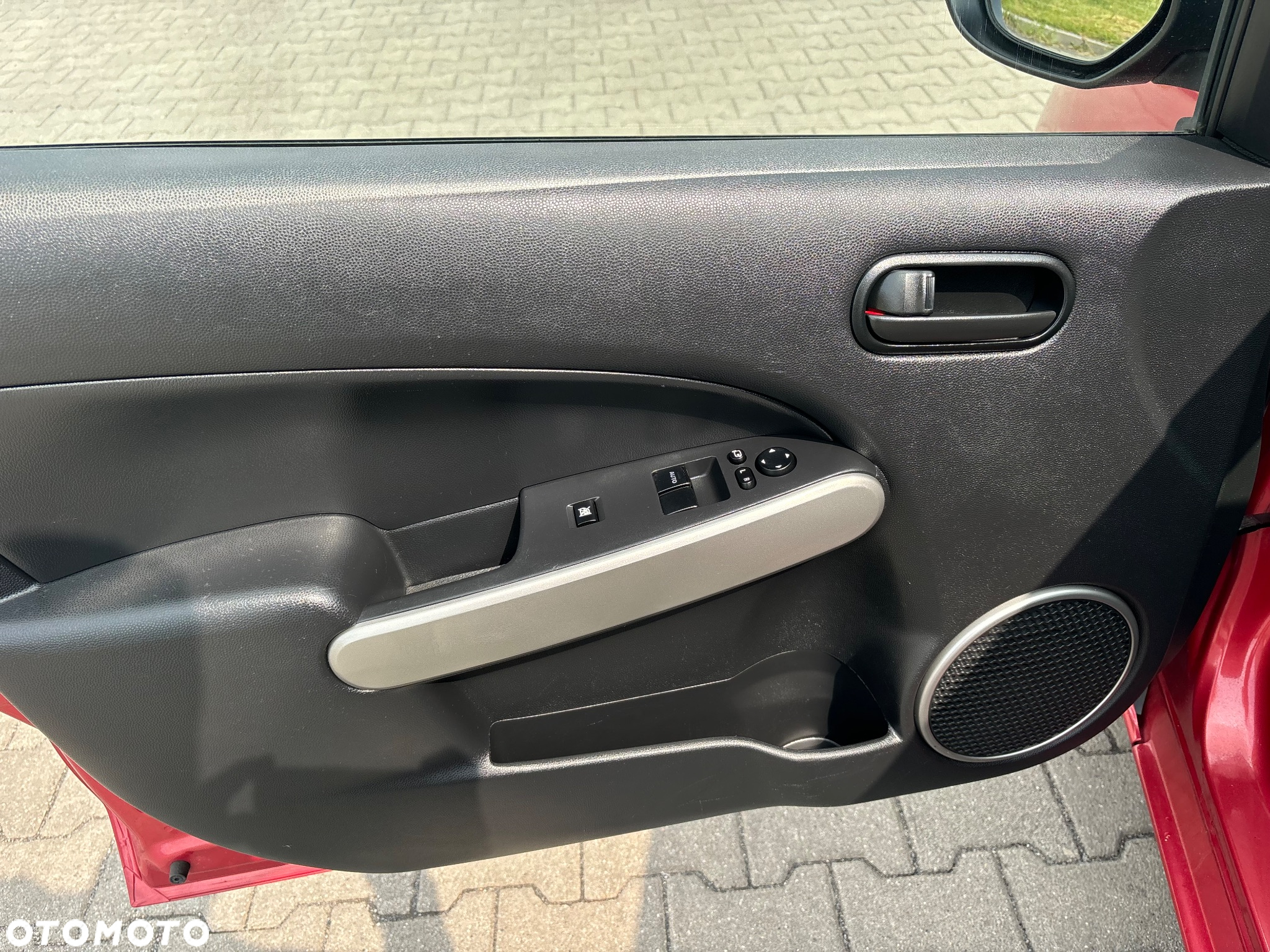 Mazda 2 1.3 Exclusive - 32