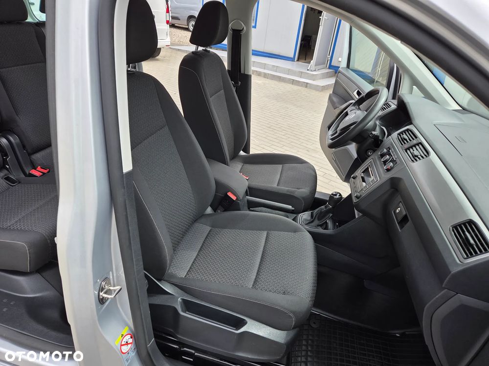 Volkswagen Caddy 1.4 TSI Trendline - 24