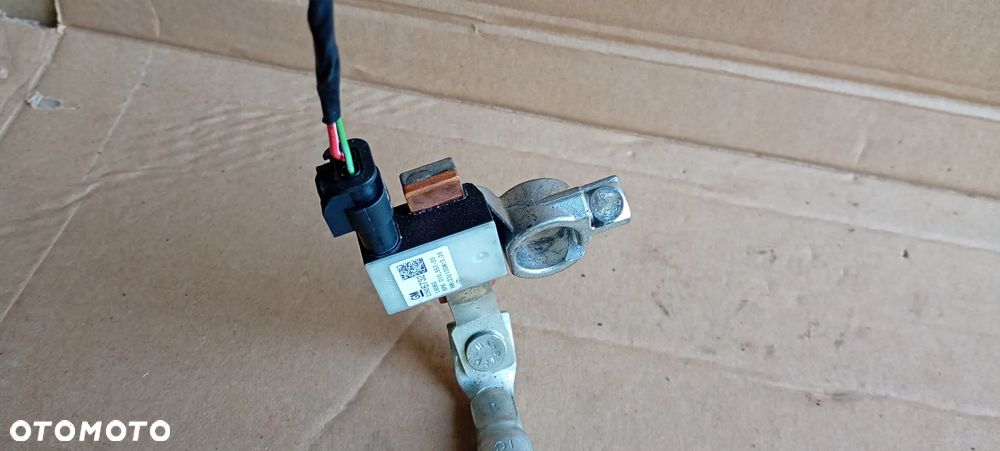 Klema minusowa akumulatora Opel Astra K 39121714 - 3