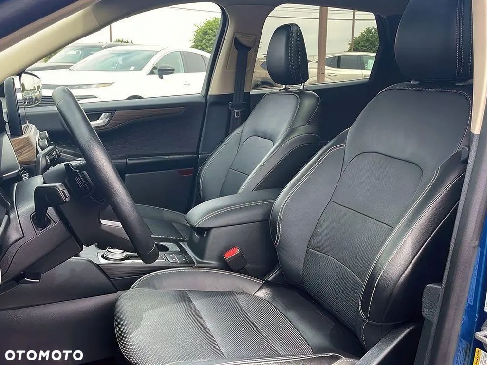 Ford Escape 2.0 EcoBoost AWD Titanium - 10
