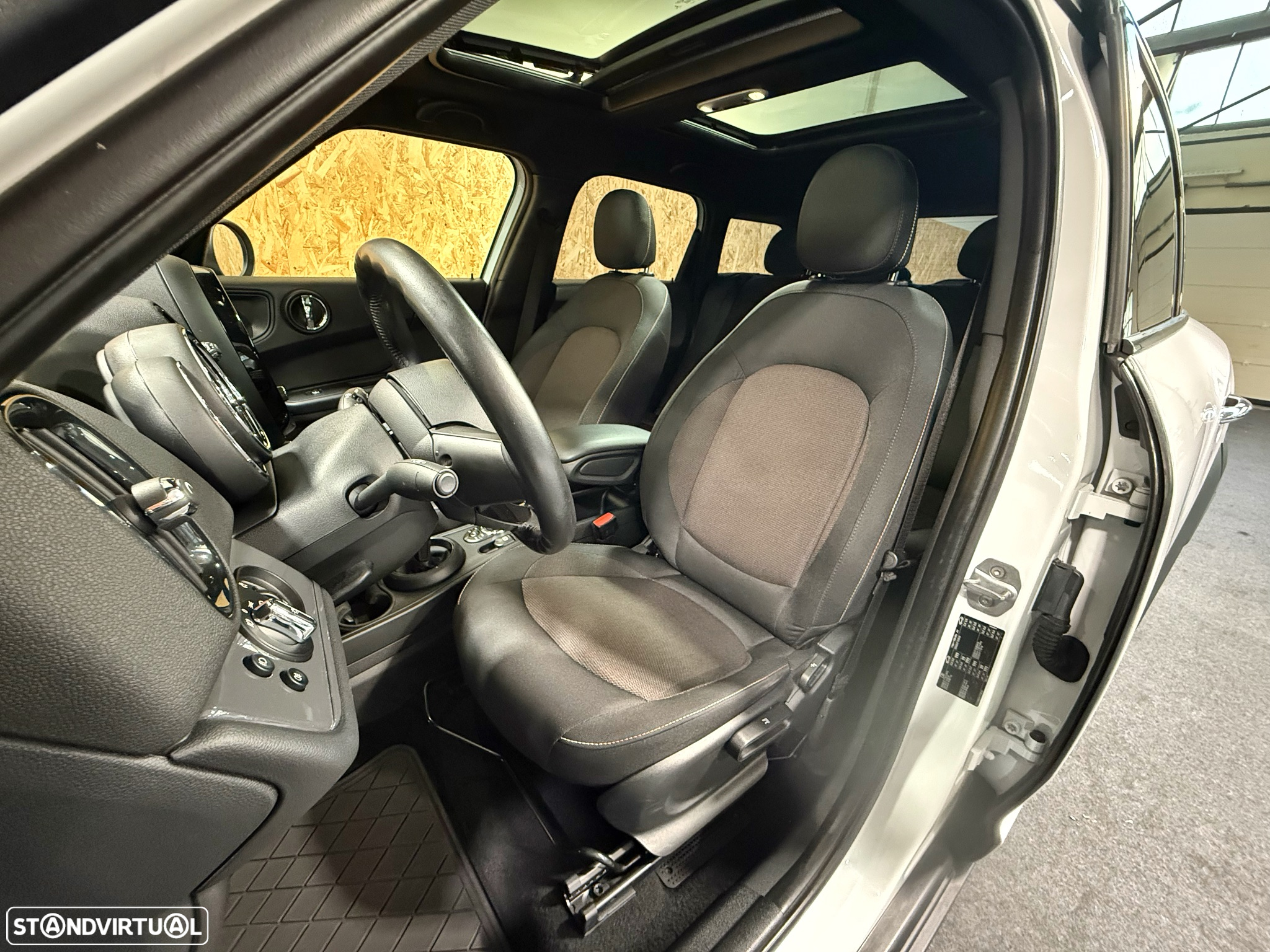 MINI Countryman One D Auto - 15