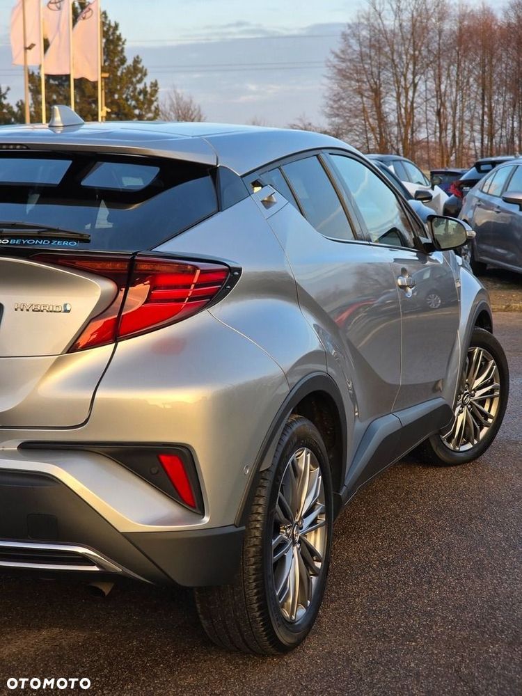 Toyota C-HR 2.0 Hybrid Executive - 8