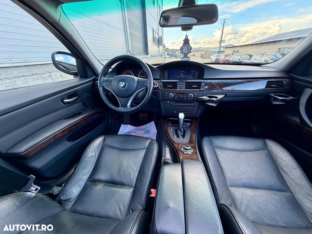 BMW Seria 3 320d DPF Aut. Edition Sport - 6
