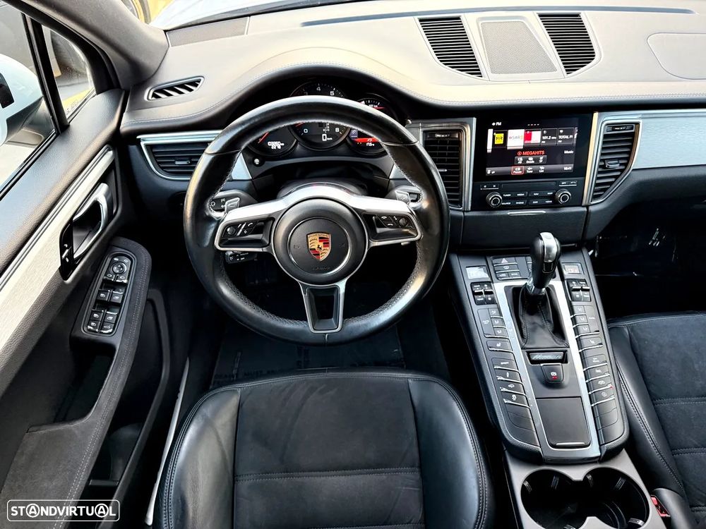 Porsche Macan GTS PDK - 10