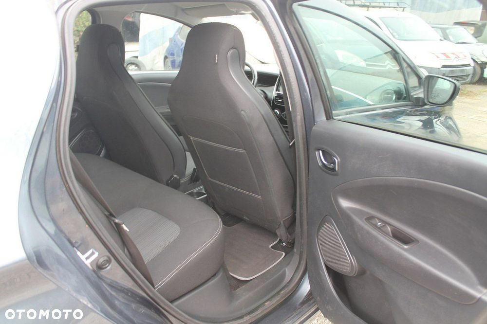 Renault Zoe - 11