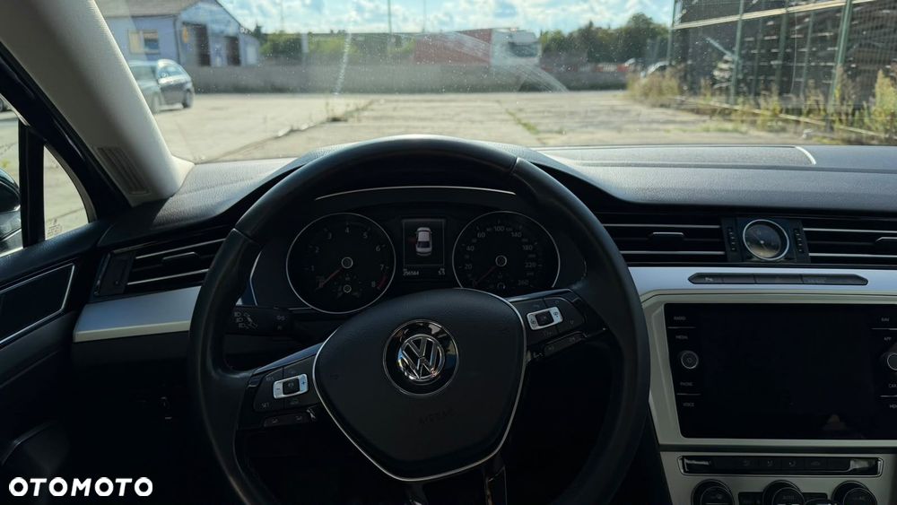 Volkswagen Passat 1.4 TSI BMT ACT Trendline - 3