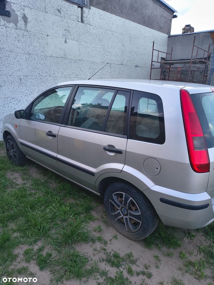 Ford Fusion 1.6 Elegance - 10