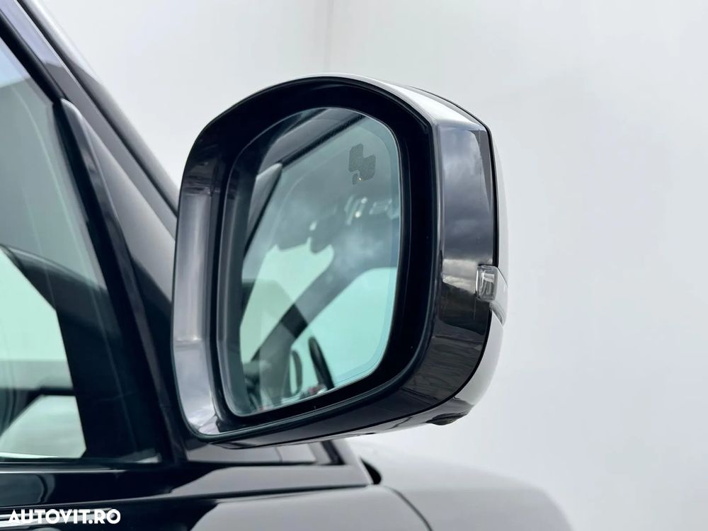 Land Rover Range Rover 4.4L SDV8 Autobiography - 9