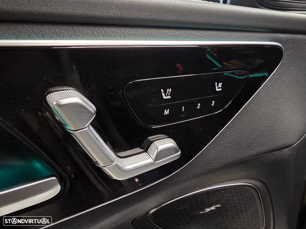 Mercedes-Benz C 300 e T 9G-TRONIC AMG Line - 31