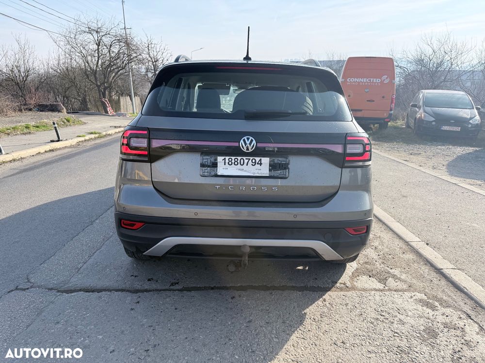 Volkswagen T-Cross 1.6 TDI SCR Life - 24