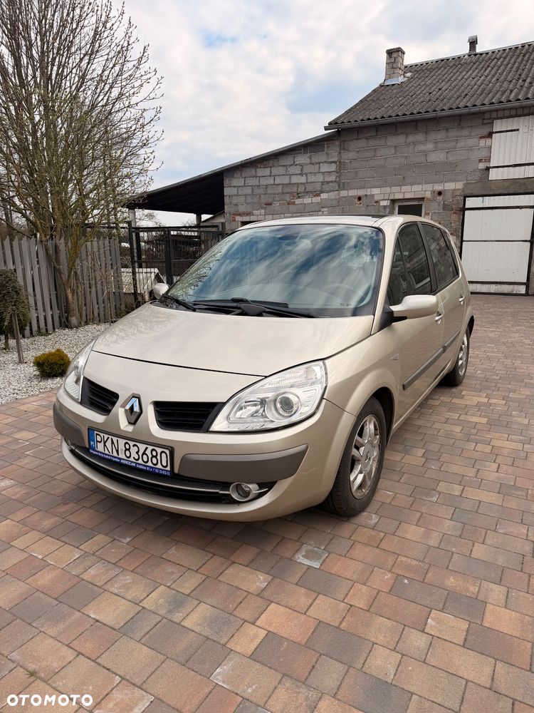 Renault Scenic 1.9 dCi Alize - 1