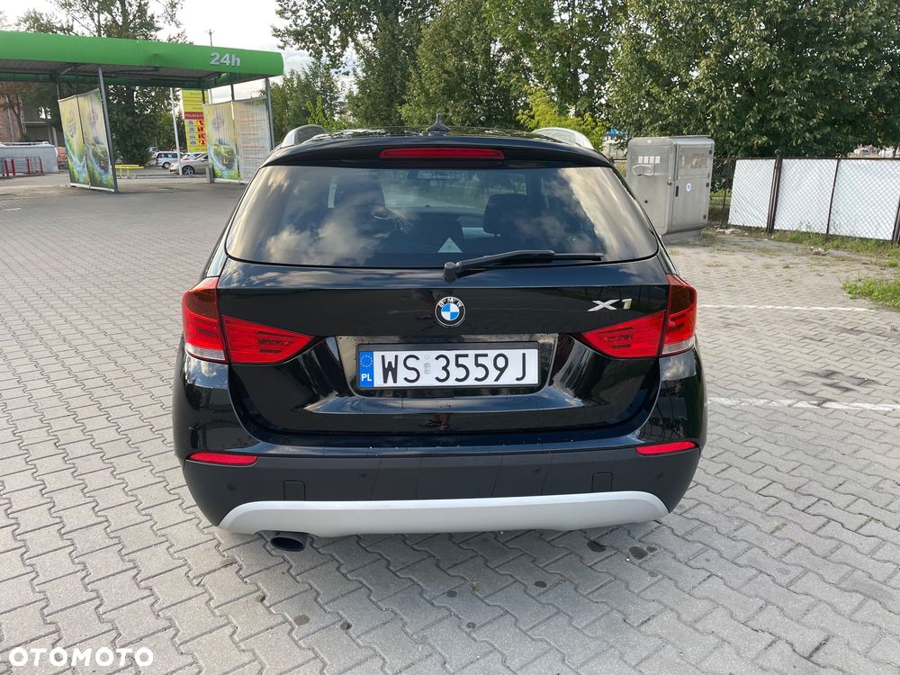 BMW X1 sDrive18i - 6