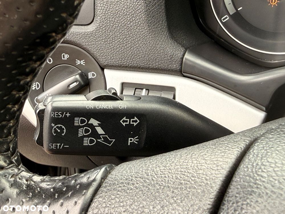 Skoda Octavia 2.0 TDI DPF RS DSG - 24