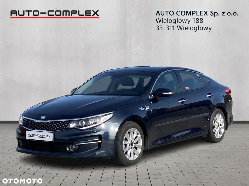Kia Optima 2.0 L - 1