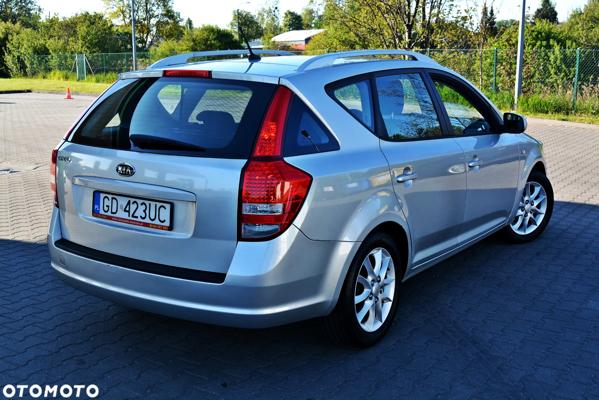 Kia Ceed 1.4 CVVT SW LX - 9