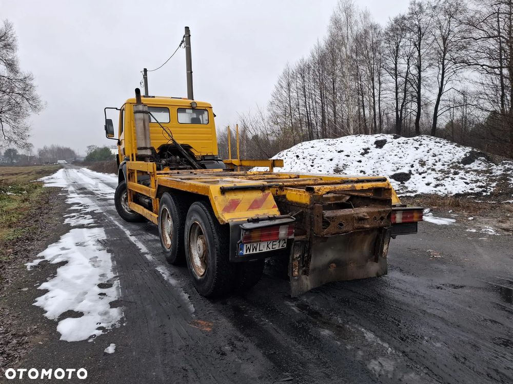 Mercedes-Benz SK 2527 - 5