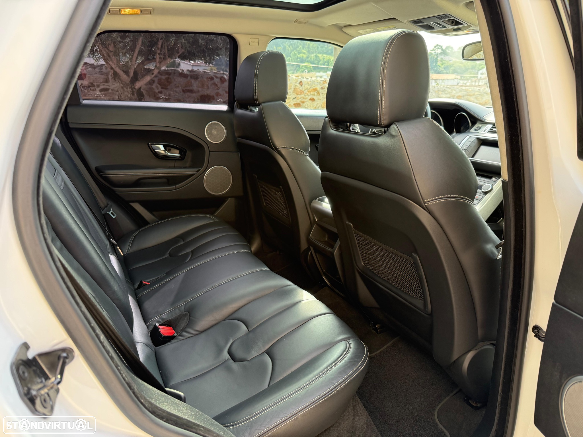 Land Rover Range Rover Evoque 2.2 SD4 Prestige Auto - 12