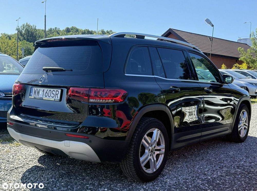 Mercedes-Benz GLB 200 7G-DCT - 5