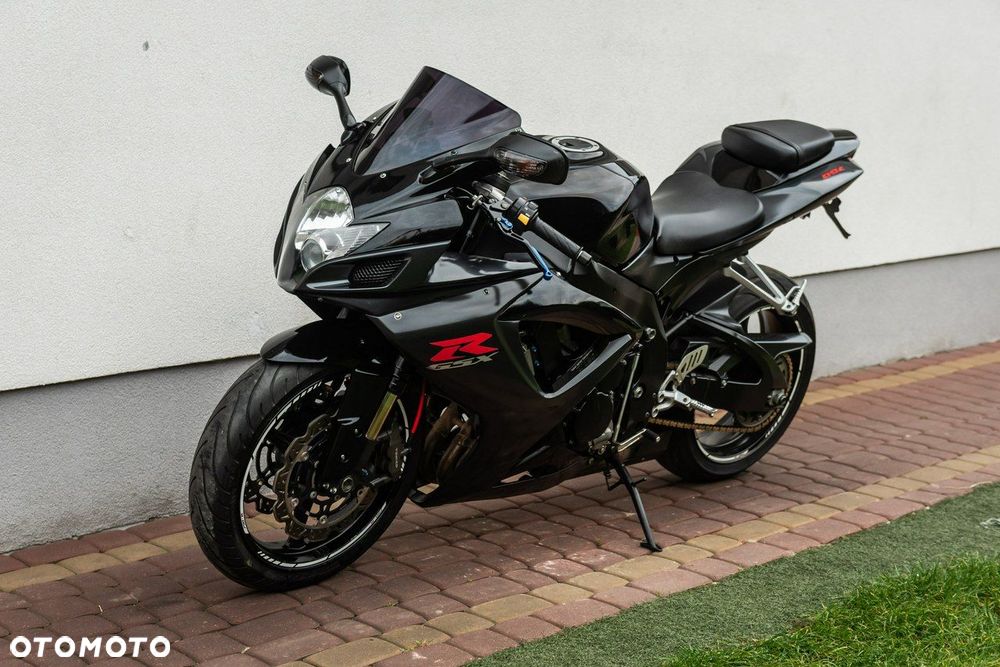 Suzuki GSX-R - 6