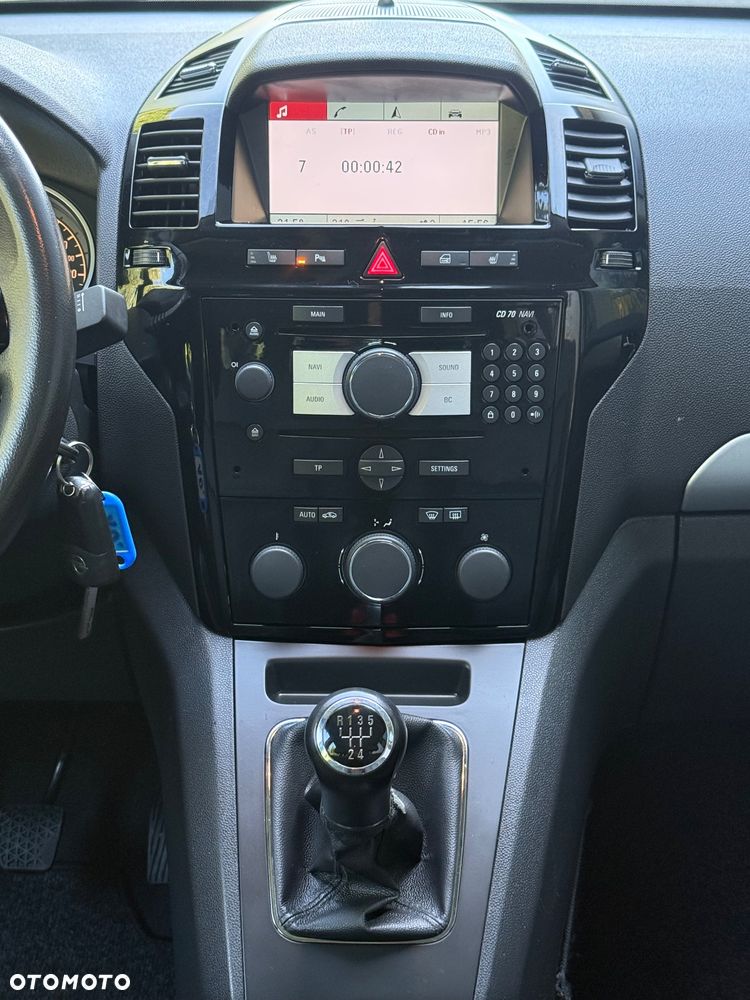 Opel Zafira 1.8 Innovation 110 Jahre - 32