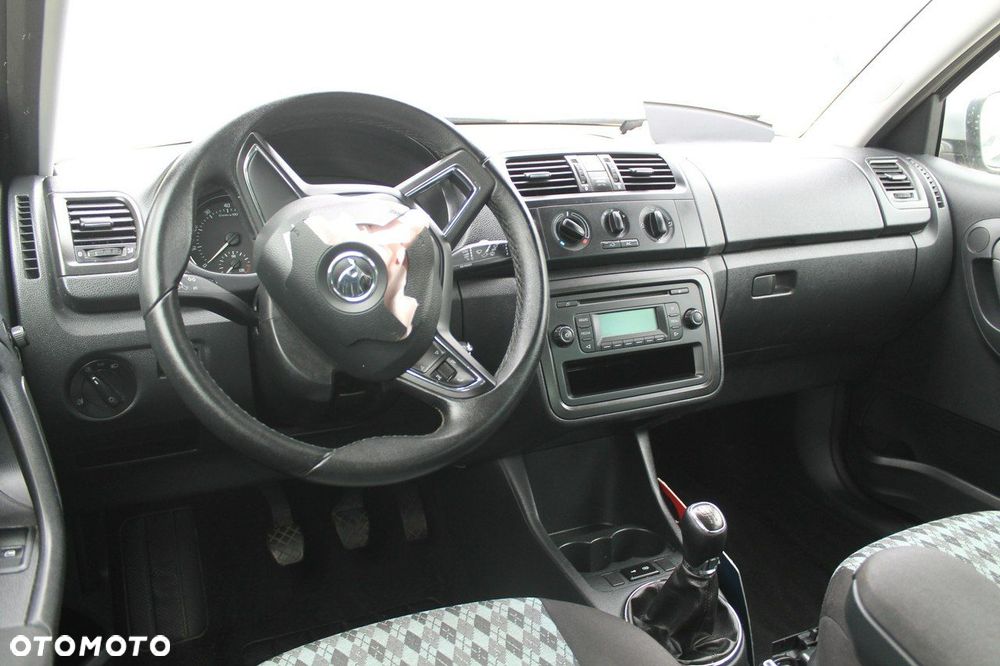 Skoda Fabia - 11