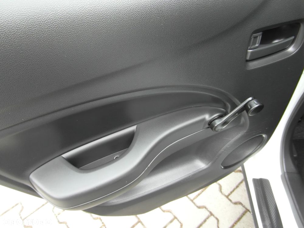 Mitsubishi Space Star 1.2 Spirit - 35