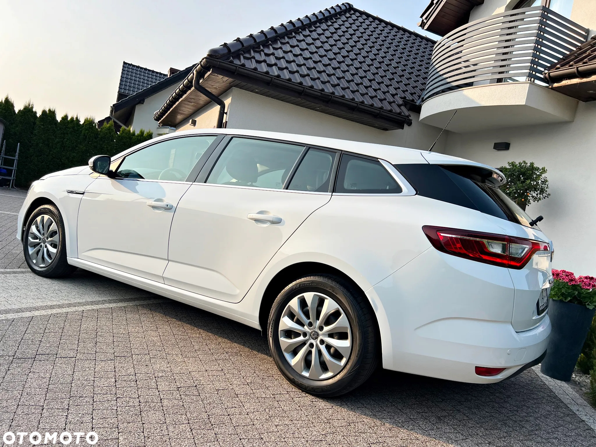Renault Megane 1.3 TCe FAP Intens - 5
