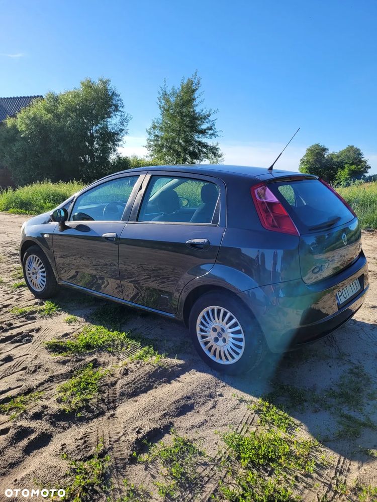 Fiat Grande Punto 1.4 8V Dynamic - 4