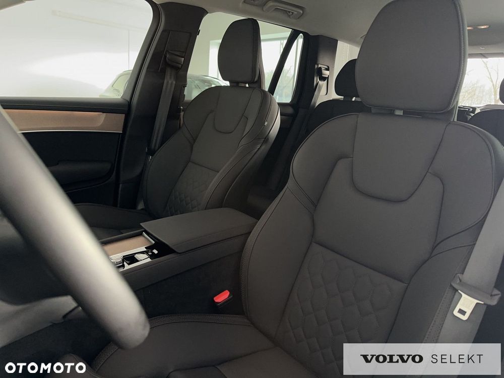 Volvo XC 90 - 12