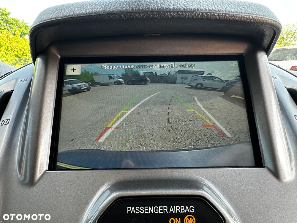 Ford Transit Connect - 19