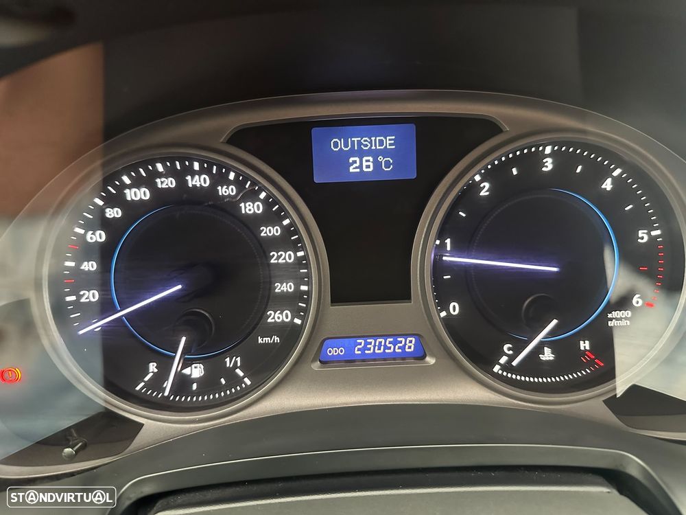 Lexus IS 220 d Base L6 - 16