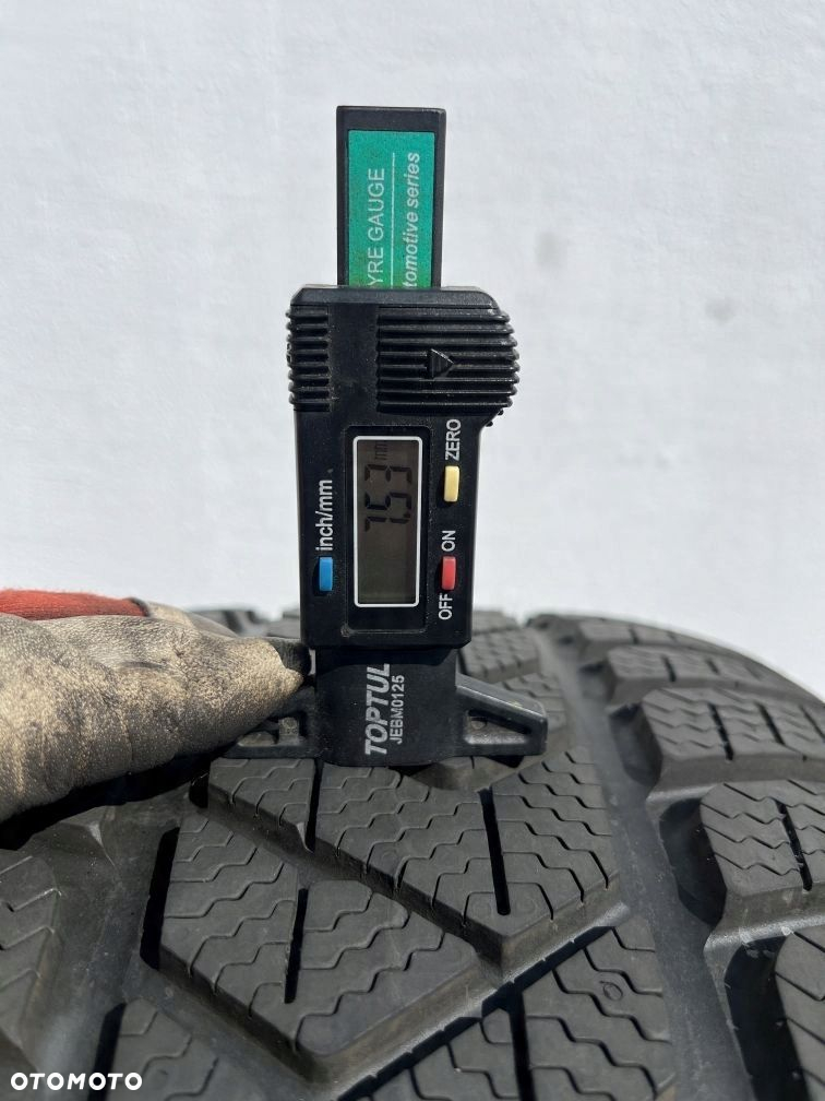 OPONY 255/40r19 100V PIRELLI SOTTOZERO 3 R01 - 5