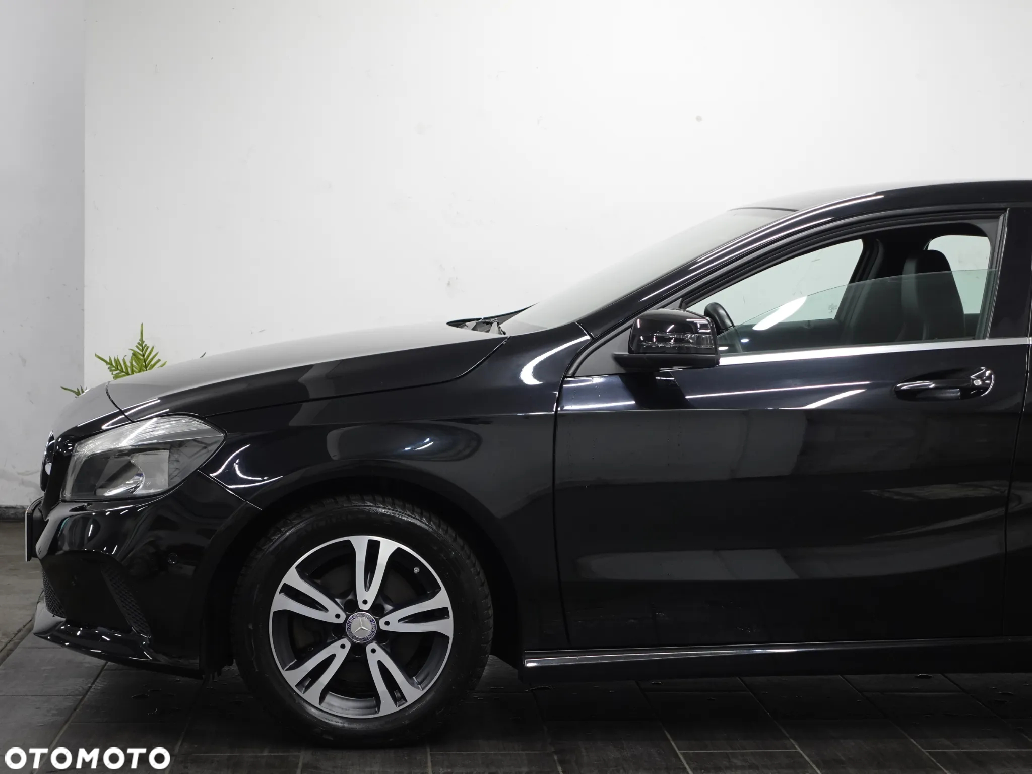 Mercedes-Benz Klasa A 180 (BlueEFFICIENCY) - 17