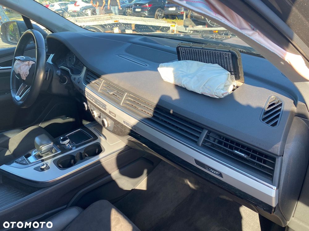 Audi Q7 - 20
