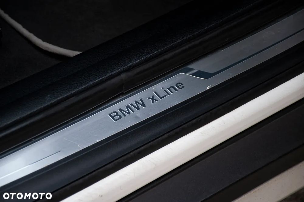 BMW X1 xDrive18d xLine - 40