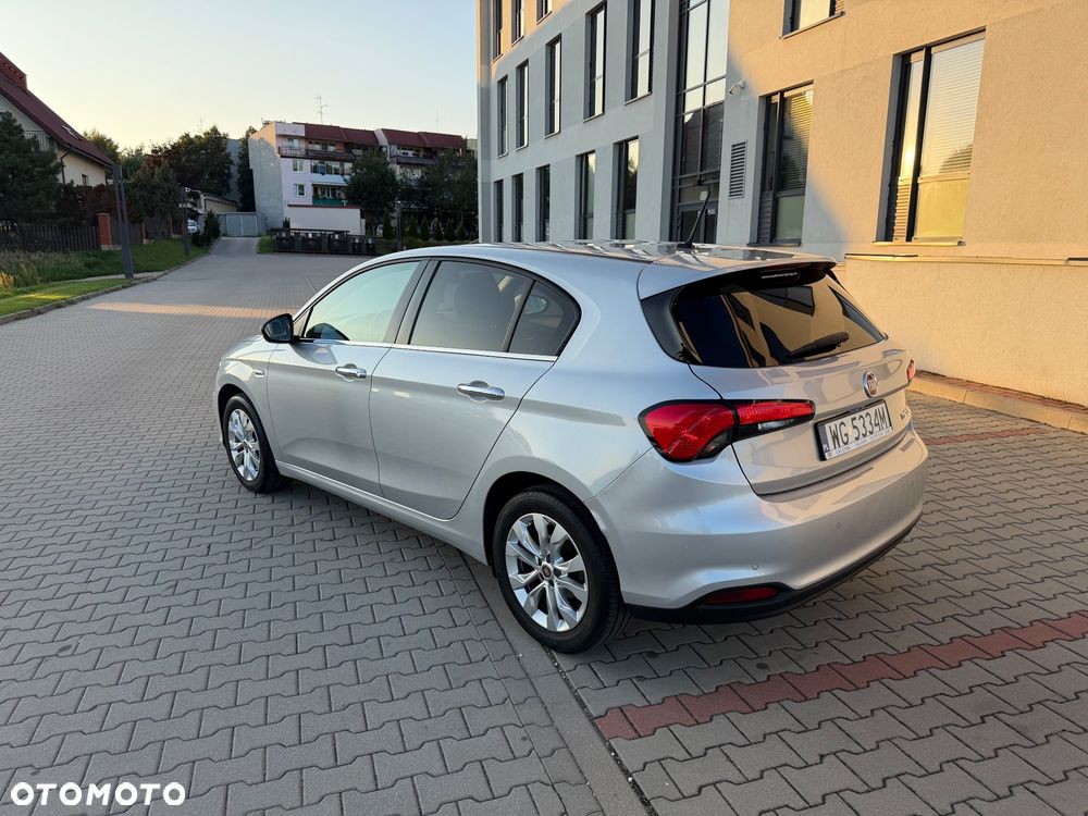 Fiat Tipo 1.4 T-Jet 16v Lounge EU6d - 5