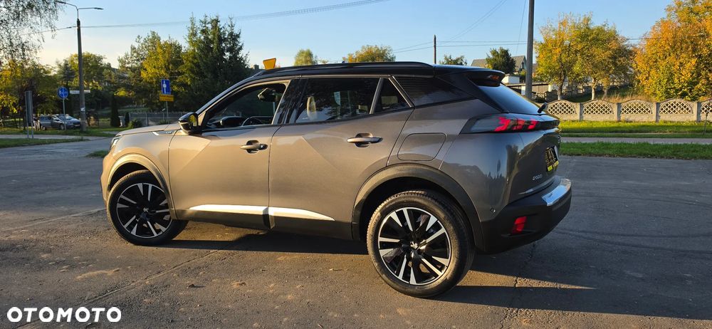 Peugeot 2008 1.5 BlueHDi GT Pack S&S EAT8 - 18