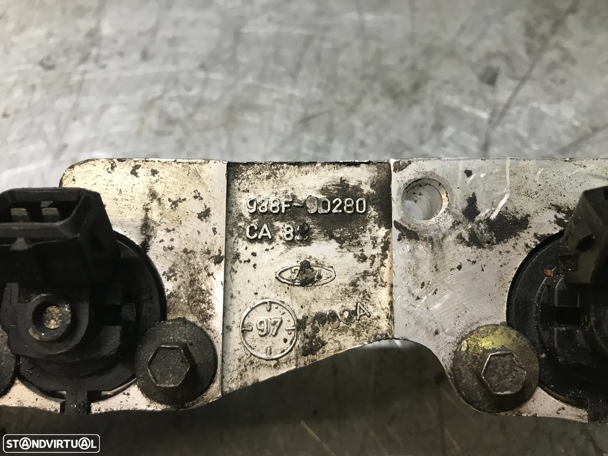RÉGUA COM INJECTORES / INJETORES FORD ESCORT / MONDEO 1.6 1.8 16V REF.  938F-9D280-CA - 2