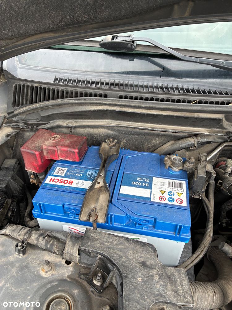 Suzuki Grand Vitara 1.9 DDiS Premium EU5 - 14
