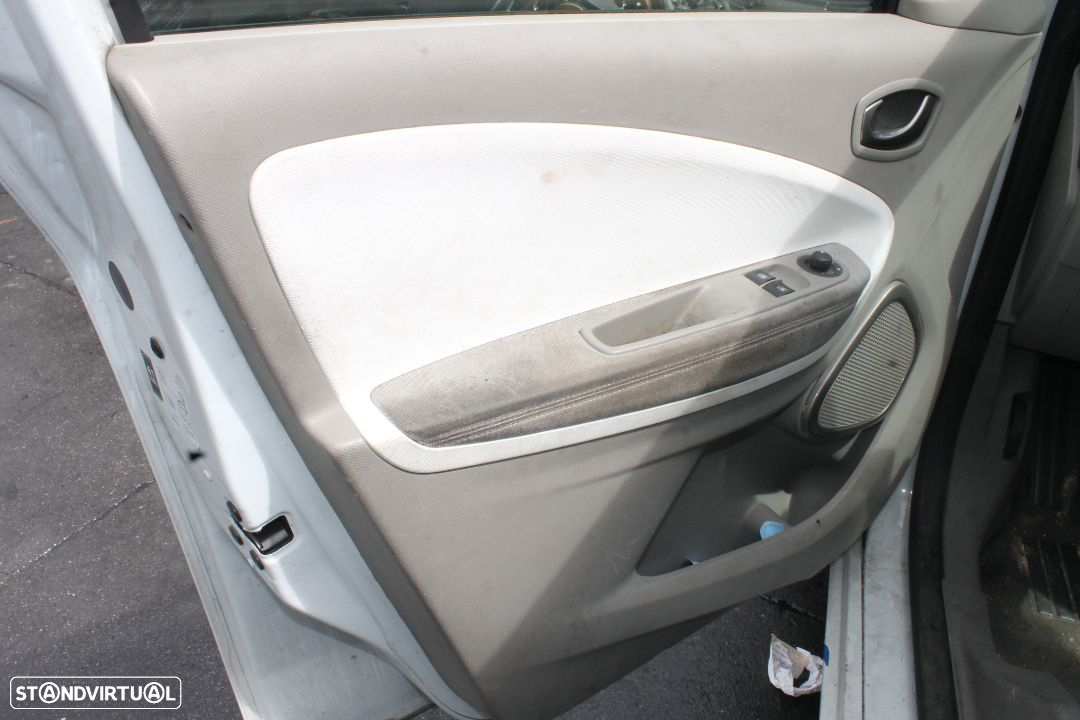 Renault Zoe de 2017 (eletrico) - 5