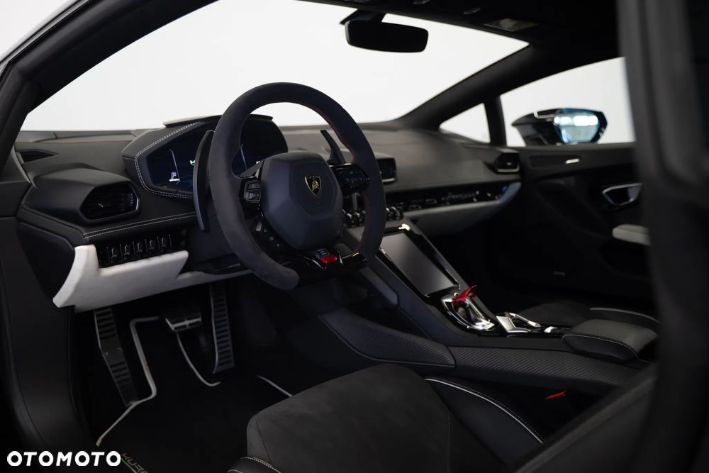 Lamborghini Huracan - 14