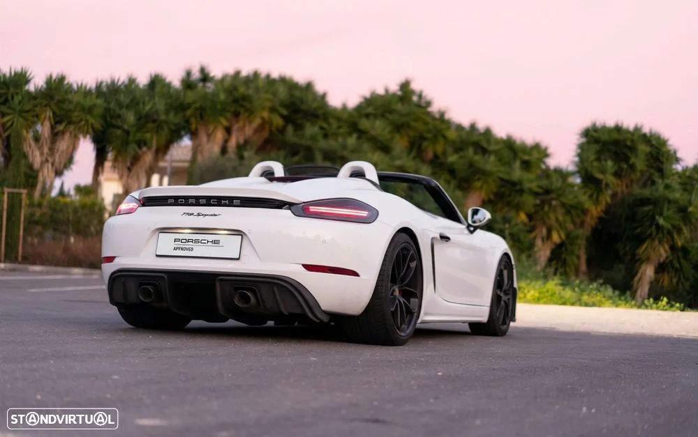 Porsche 718 Spyder Standard — fotografia 5